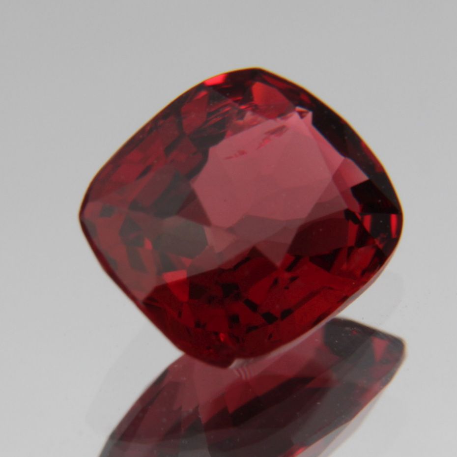 Spinel 1.08ct