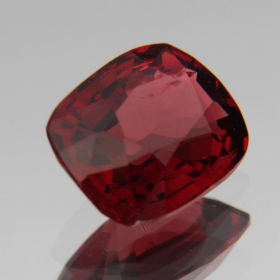 Spinel 1.08ct