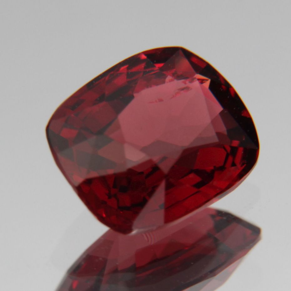 Spinel 1.08ct