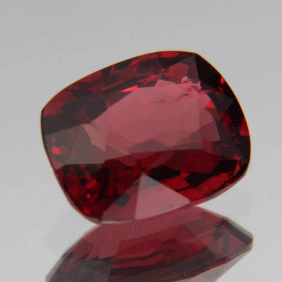 Spinel 1.08ct