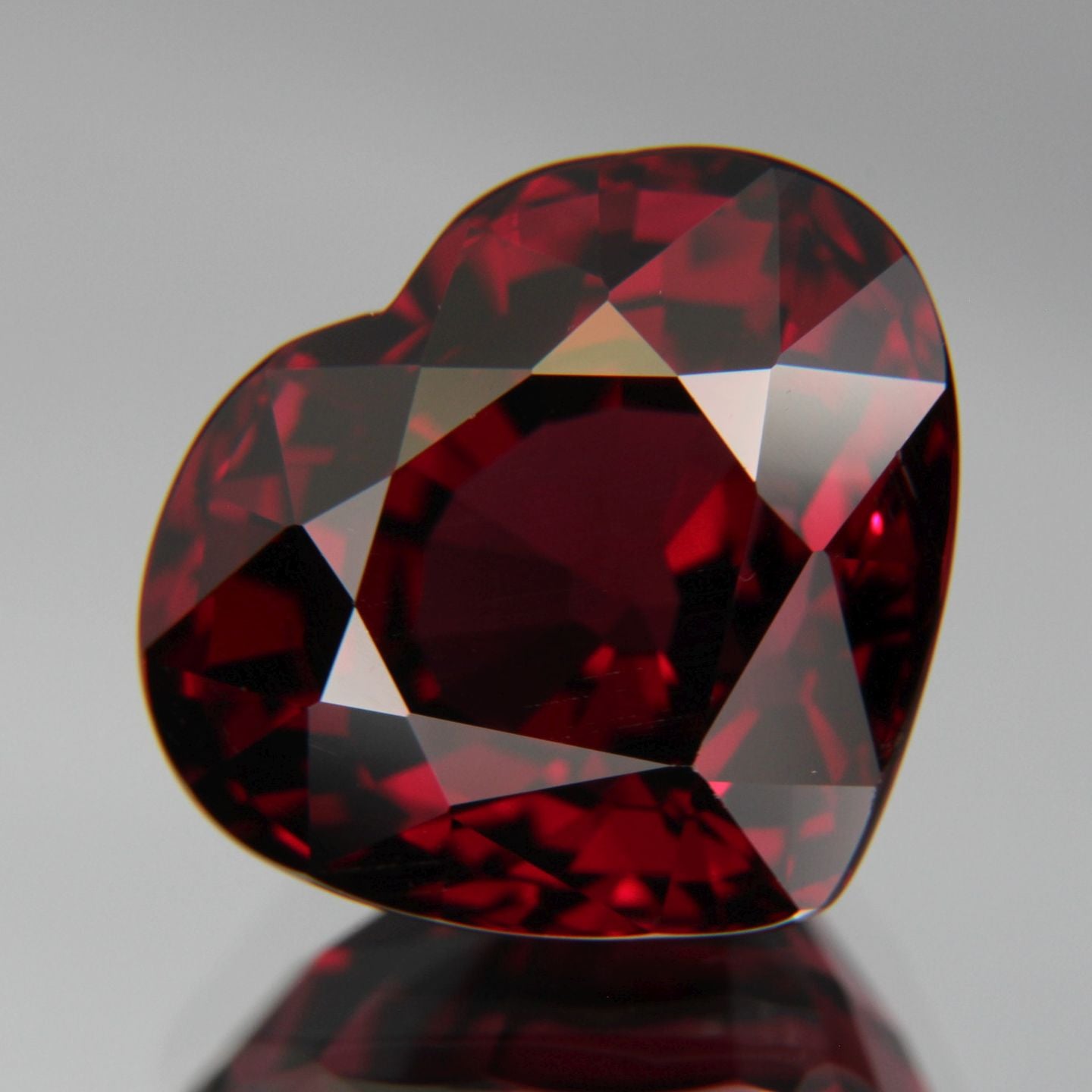 Umbalite Garnet 9.01ct