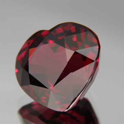 Umbalite Garnet 9.01ct
