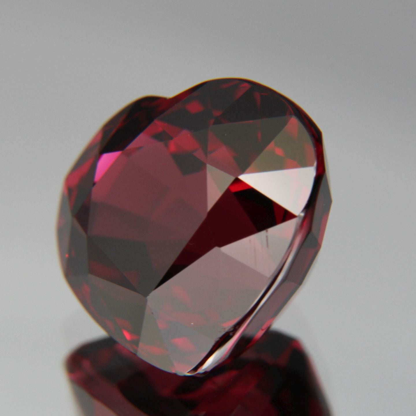 Umbalite Garnet 9.01ct