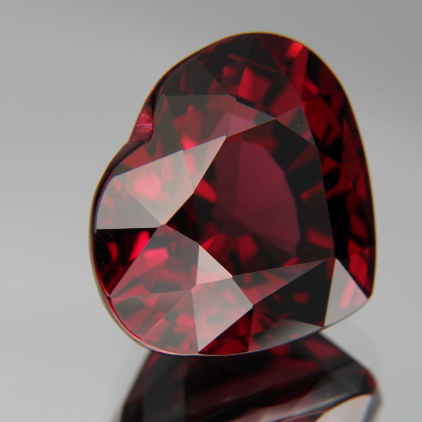 Umbalite Garnet 9.01ct