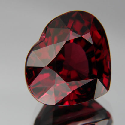 Umbalite Garnet 9.01ct