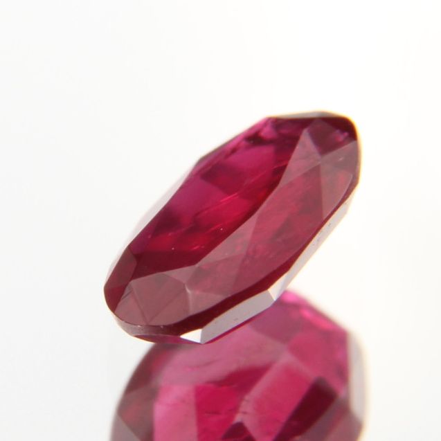 Rubin 0.37ct