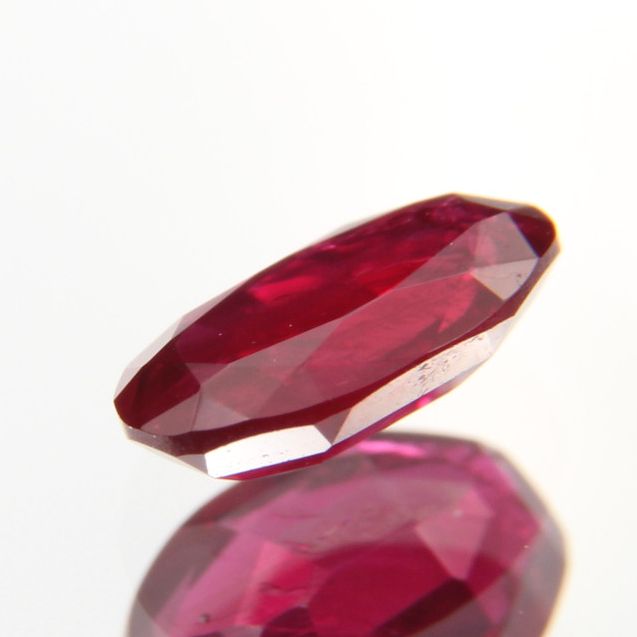 Rubin 0.37ct