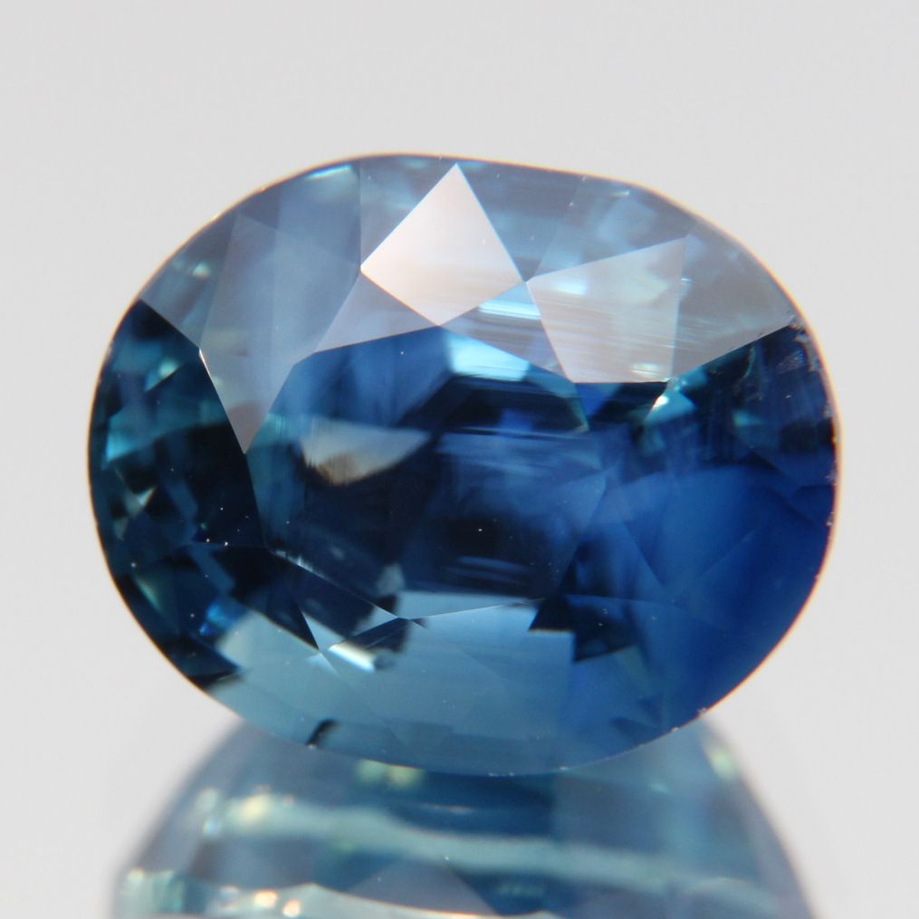 Blauer Saphir 3.51 ct