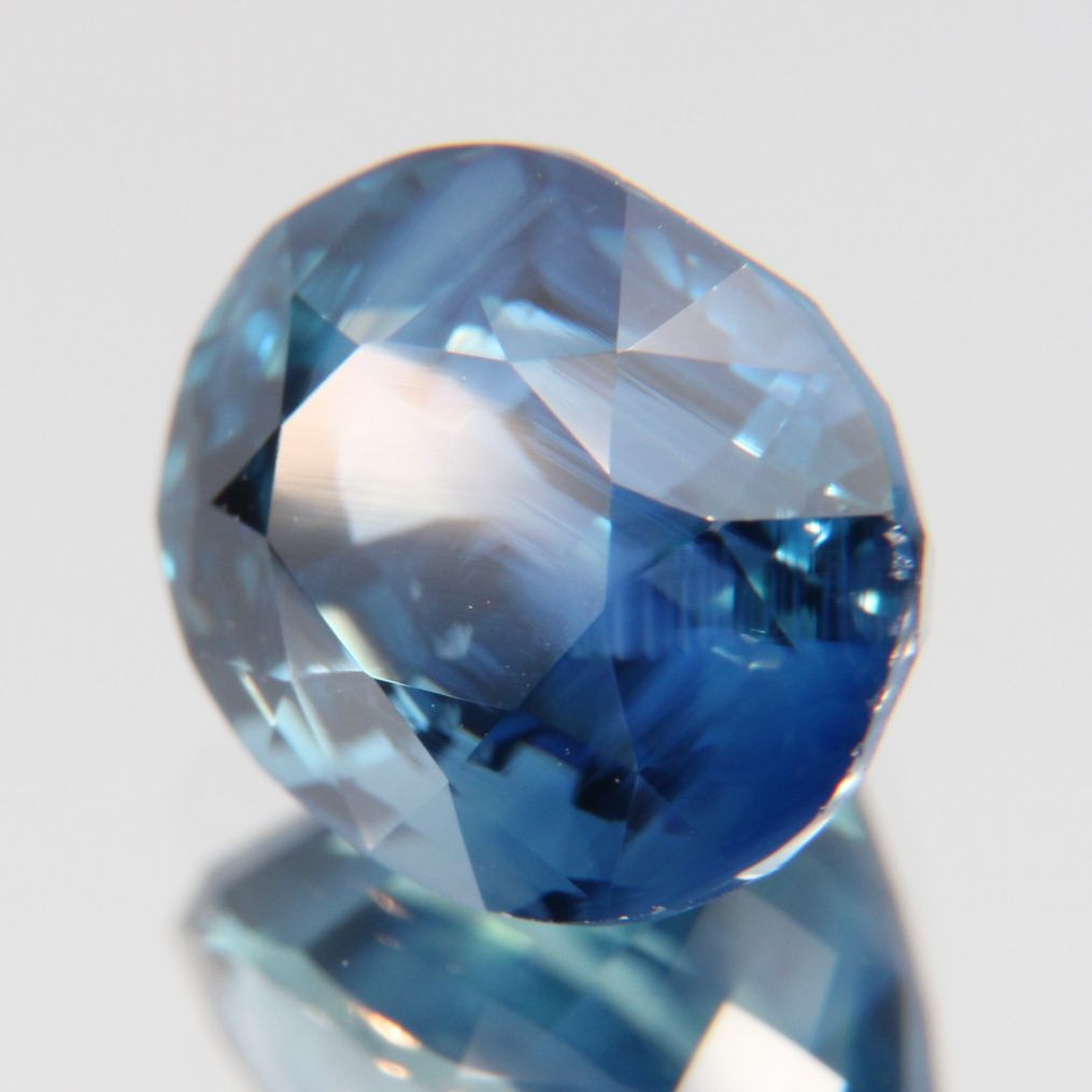 Blauer Saphir 3.51 ct