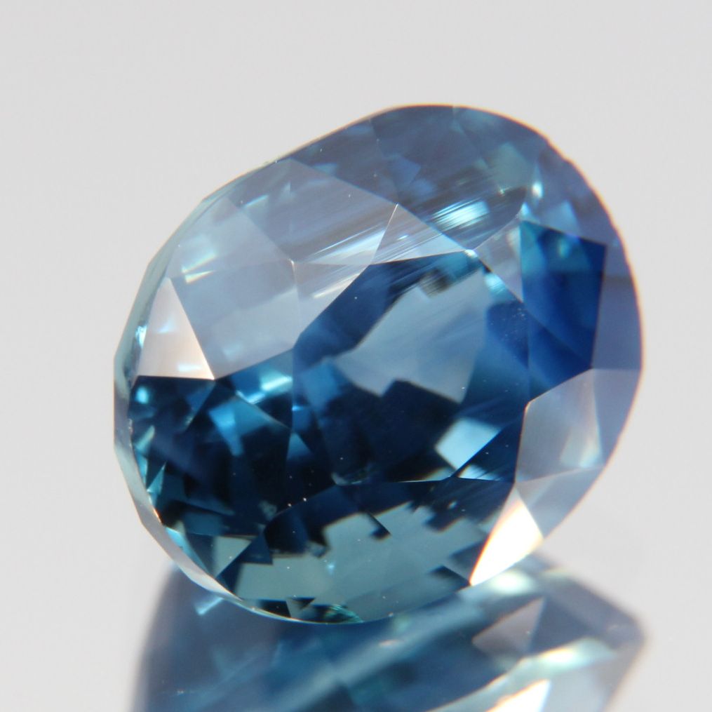 Blauer Saphir 3.51 ct