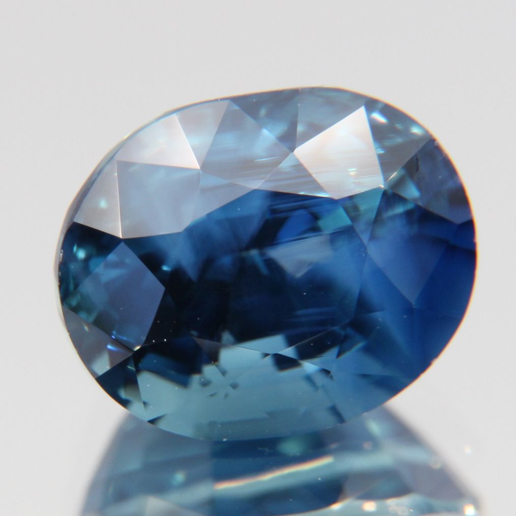 Blauer Saphir 3.51 ct