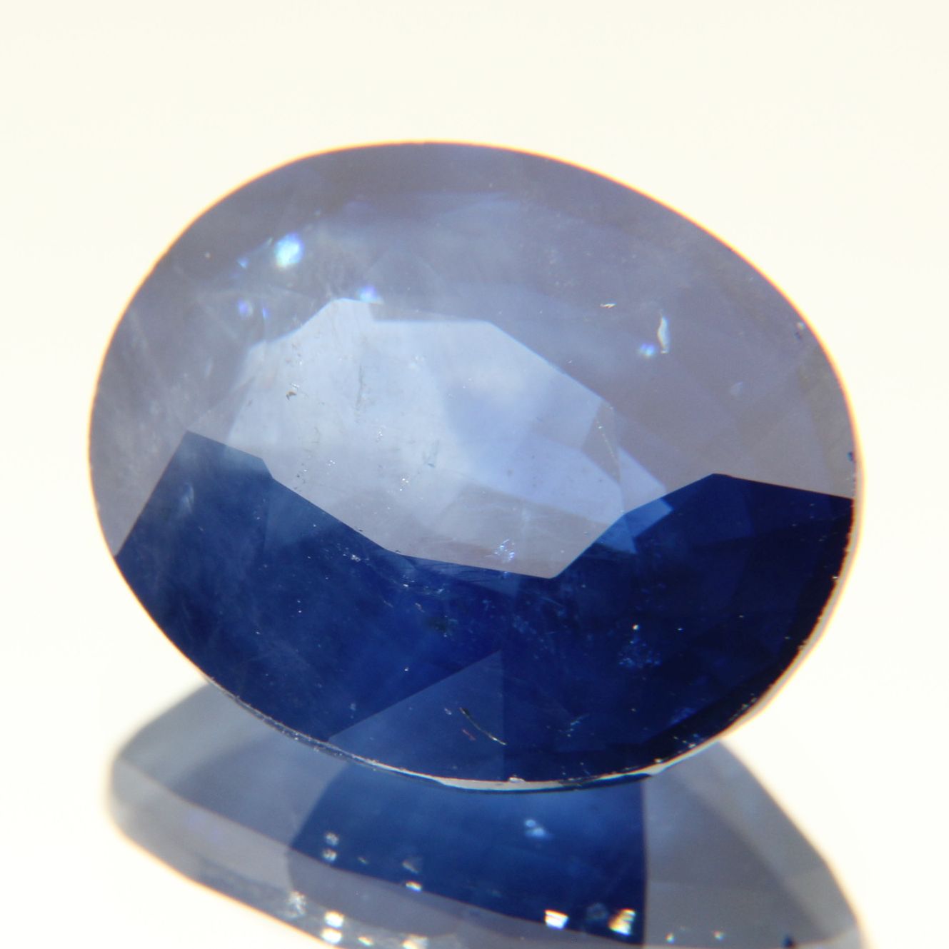 Royal Blue Sapphire 6.34ct