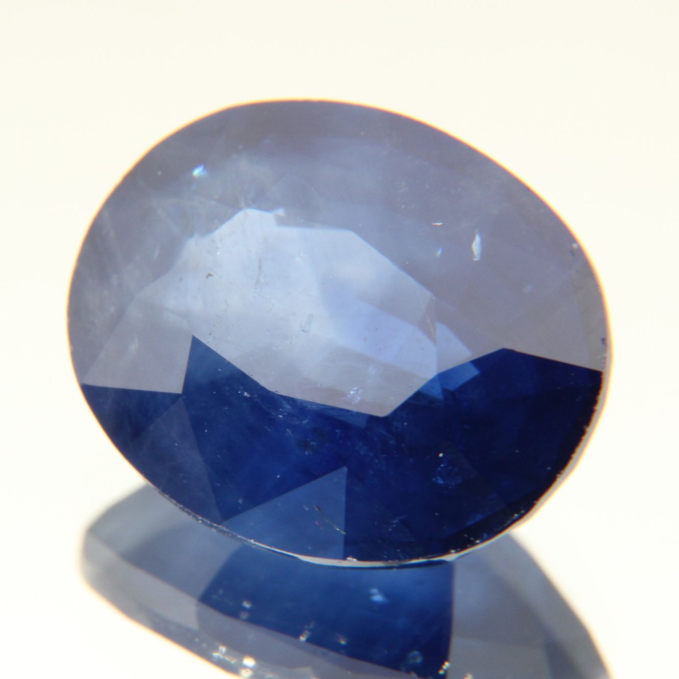 Royal Blue Sapphire 6.34ct