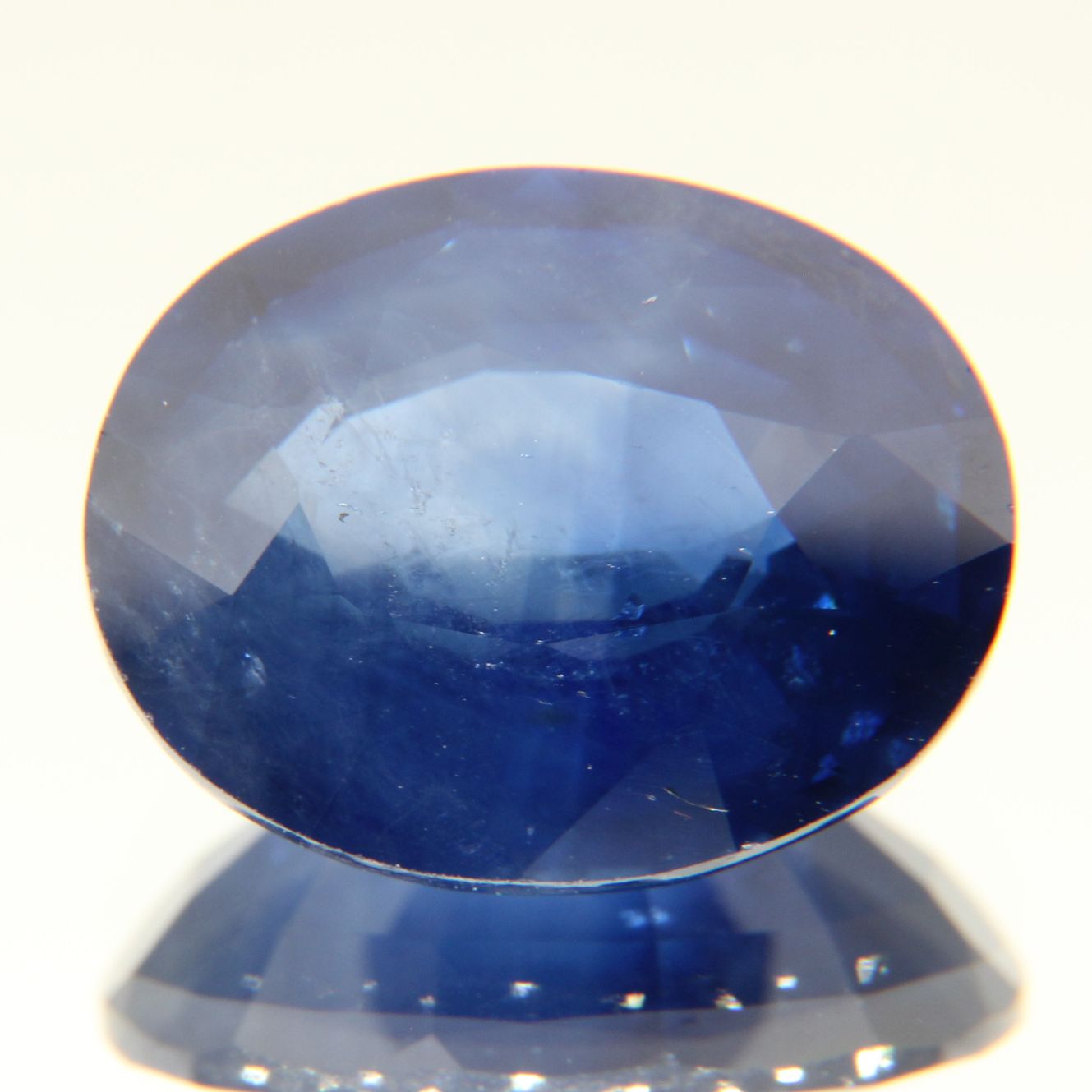 Royal Blue Sapphire 6.34ct