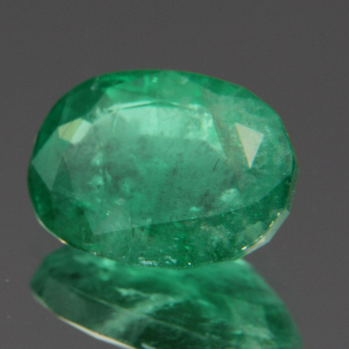 Smaragd 2.11 ct