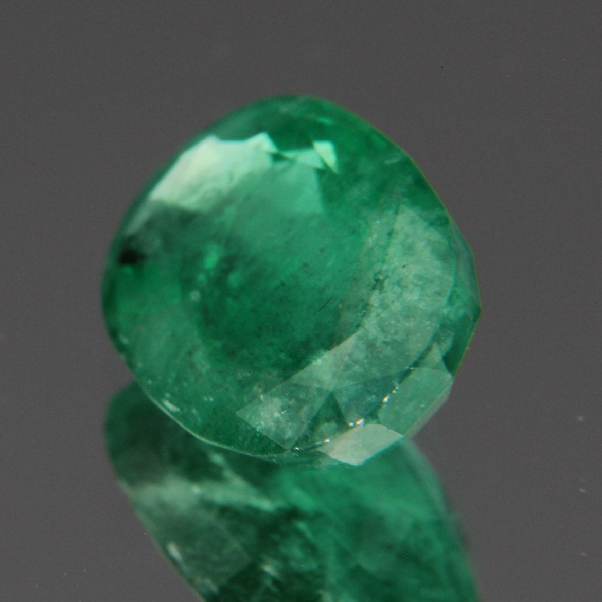 Smaragd 2.11 ct