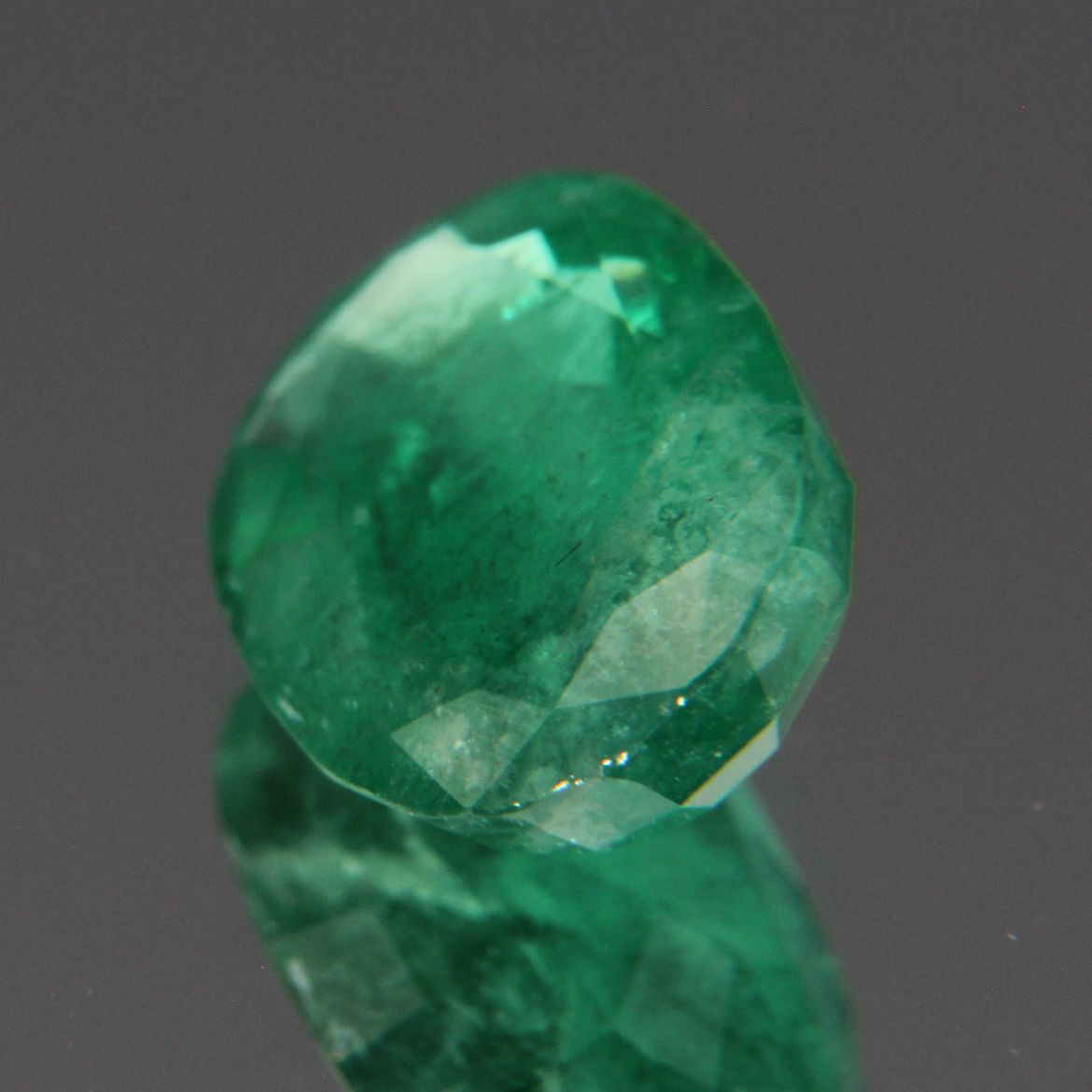 Smaragd 2.11 ct