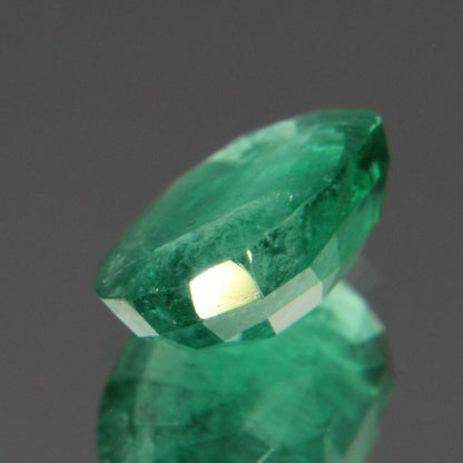 Smaragd 2.11 ct
