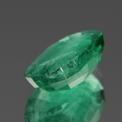 Smaragd 2.11 ct