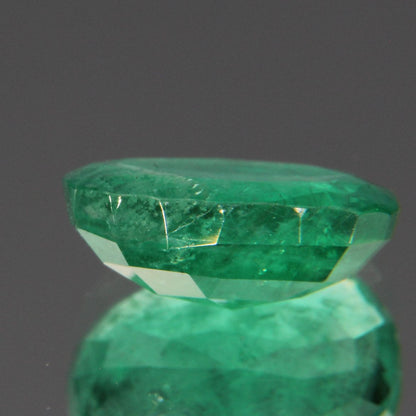 Smaragd 2.11 ct
