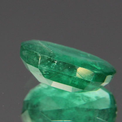 Smaragd 2.11 ct