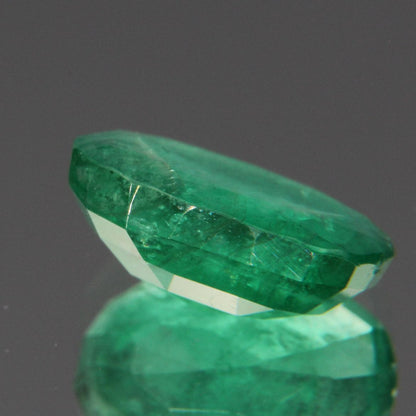Smaragd 2.11 ct