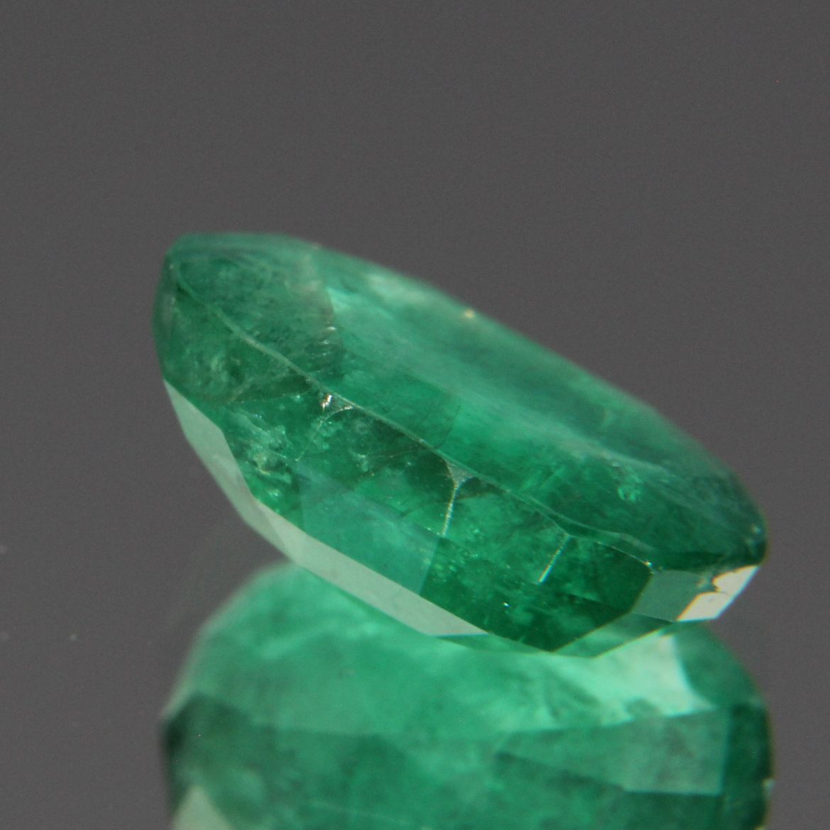 Smaragd 2.11 ct