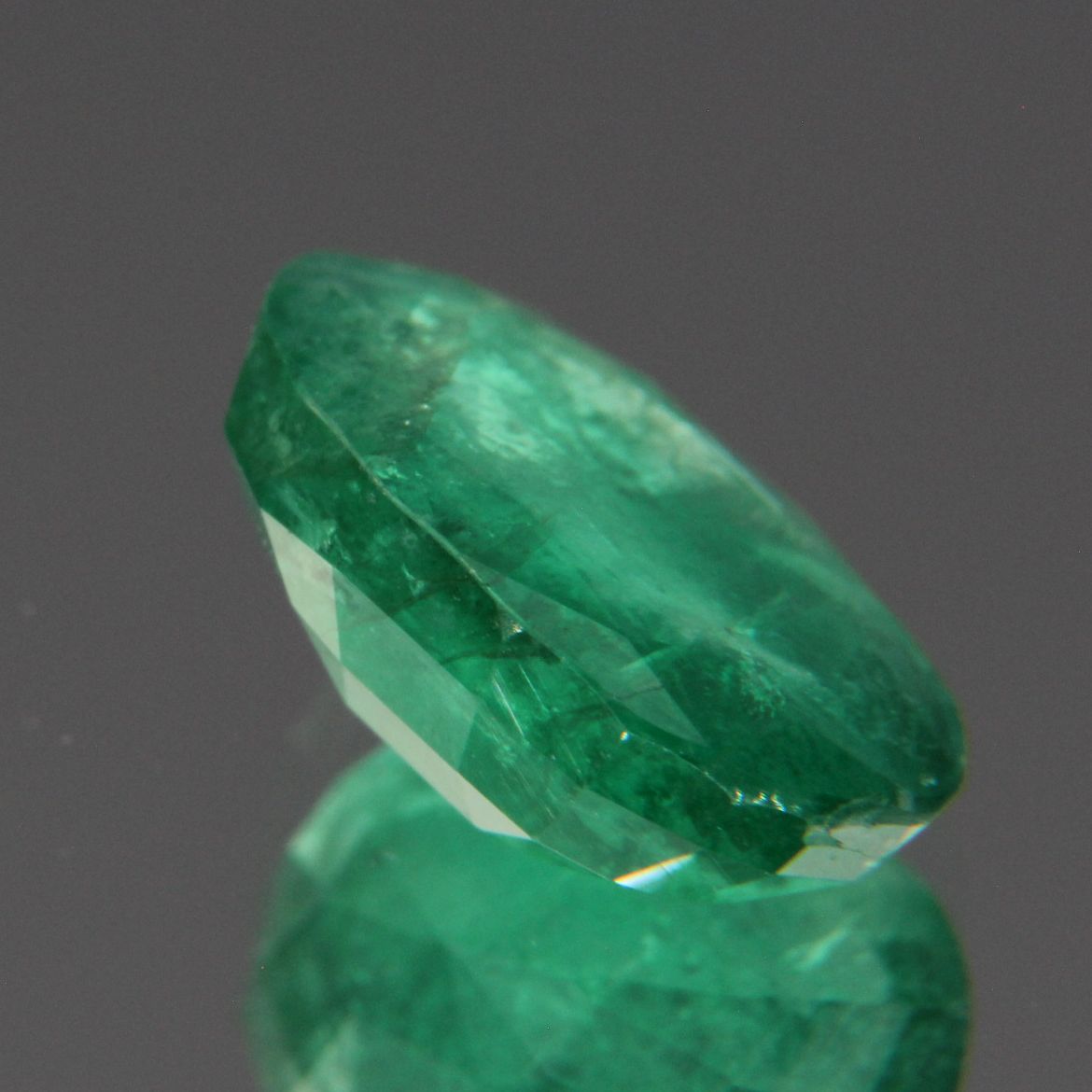 Smaragd 2.11 ct