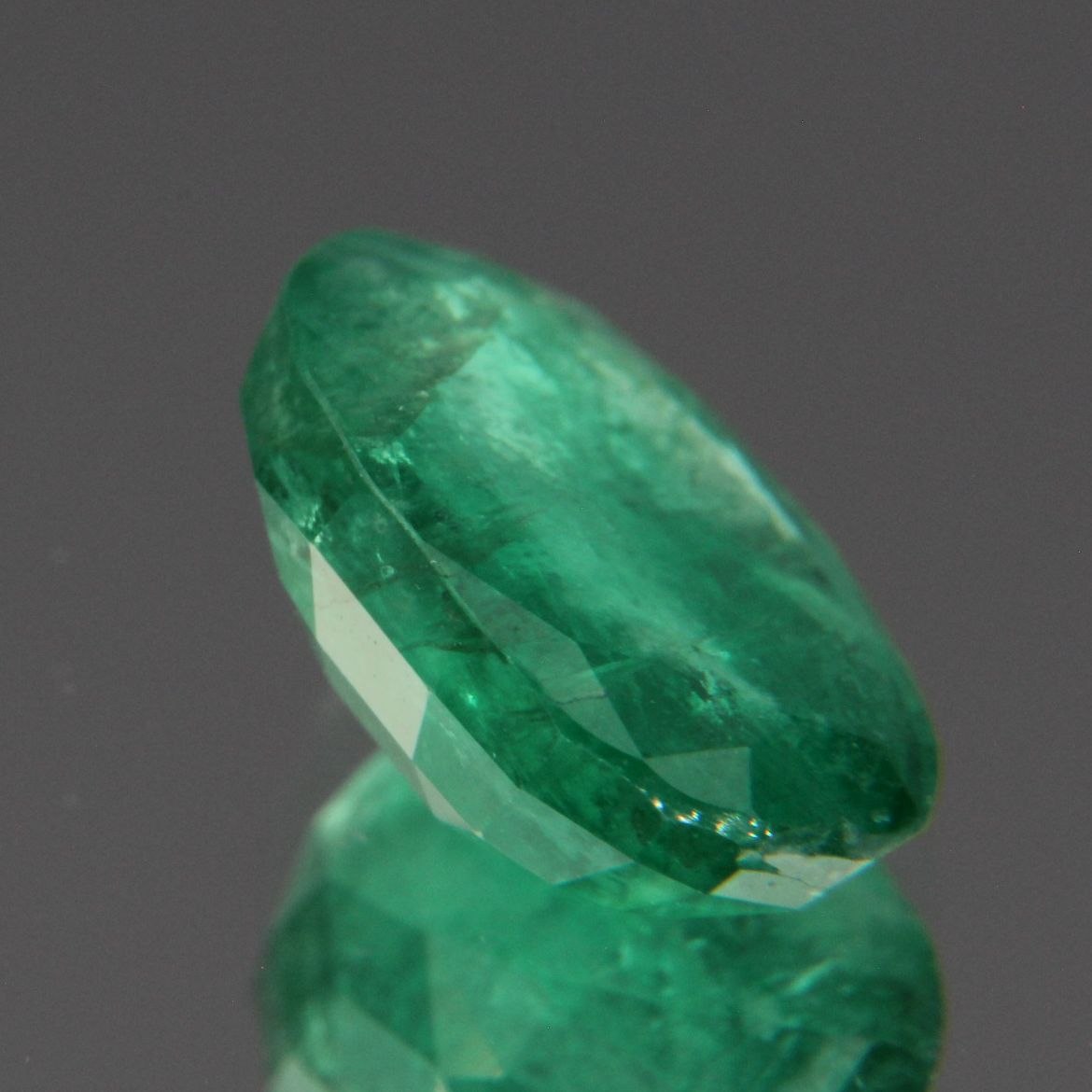 Smaragd 2.11 ct