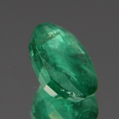 Smaragd 2.11 ct
