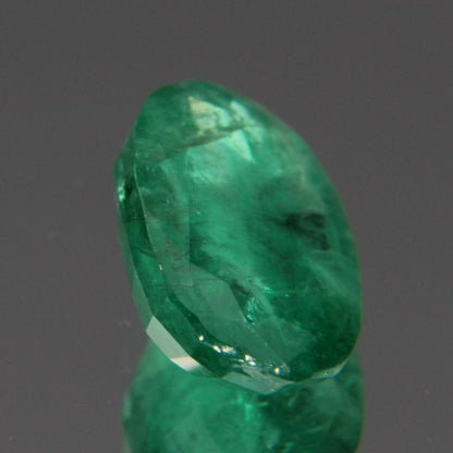 Smaragd 2.11 ct