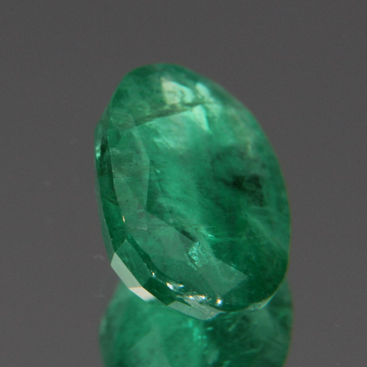 Smaragd 2.11 ct
