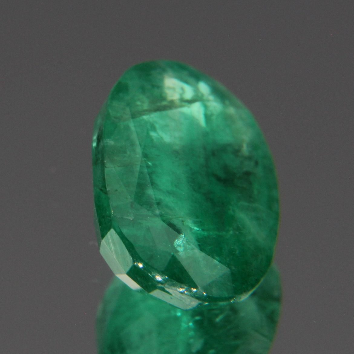 Smaragd 2.11 ct