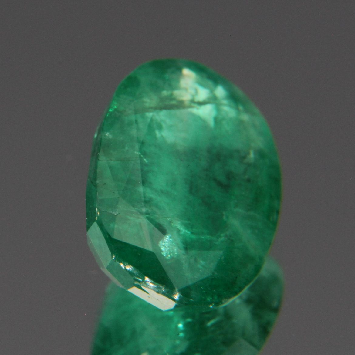 Smaragd 2.11 ct