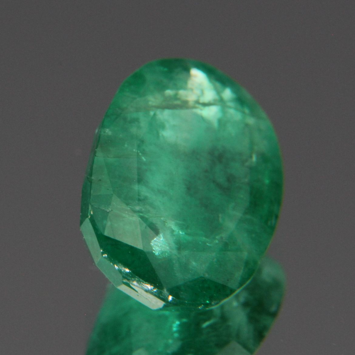 Smaragd 2.11 ct
