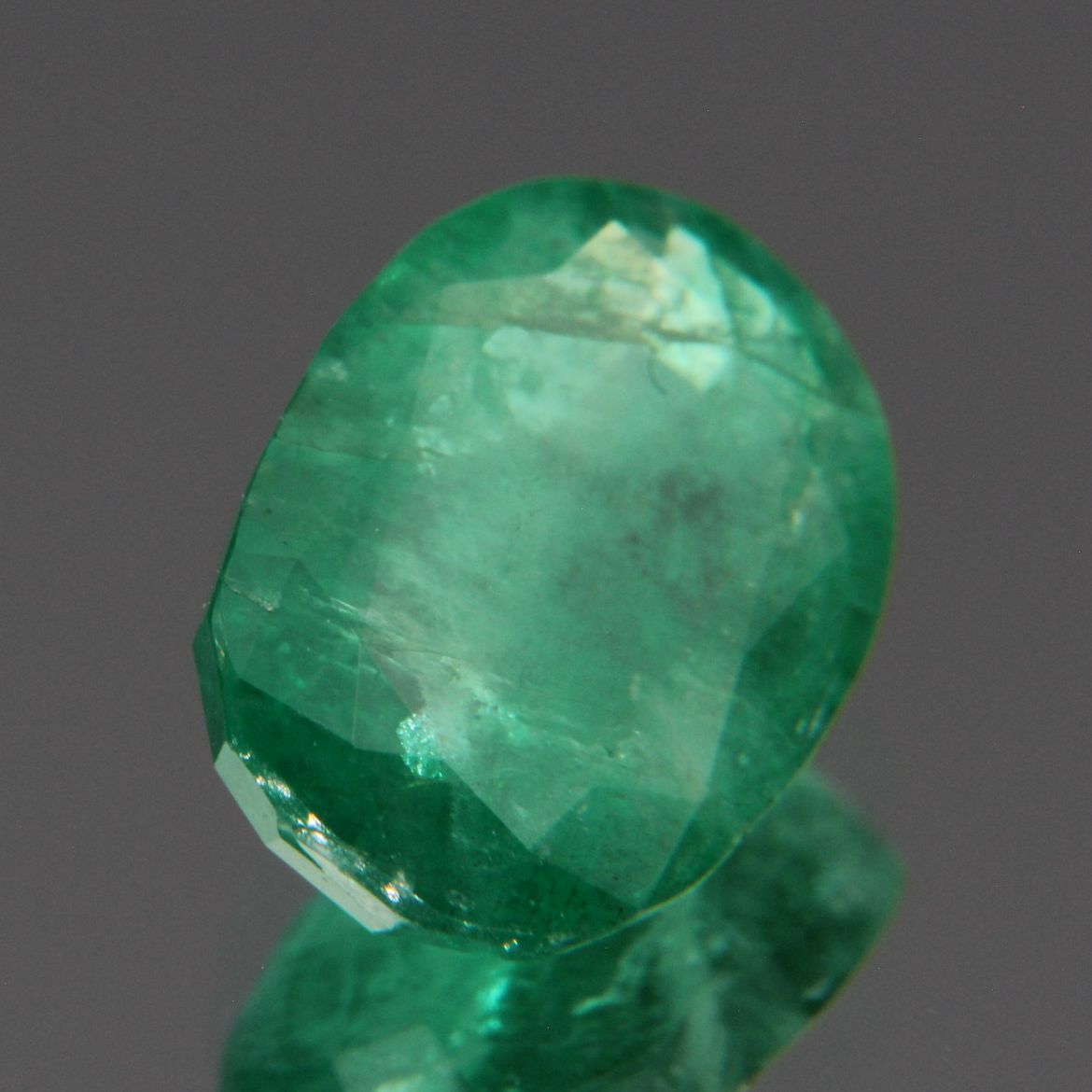 Smaragd 2.11 ct