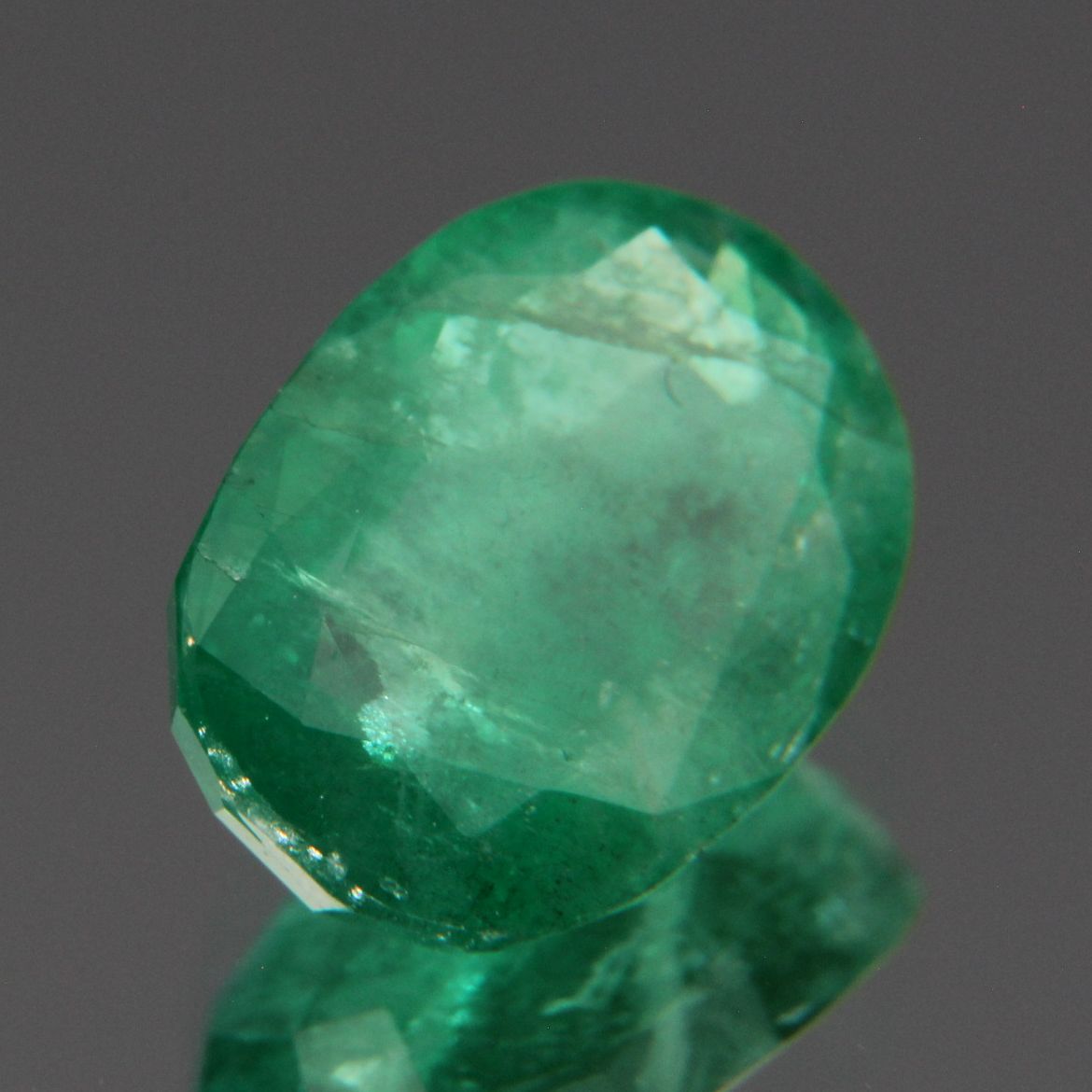 Smaragd 2.11 ct
