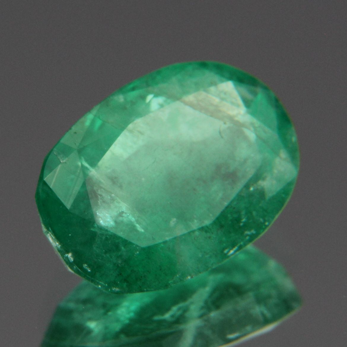 Smaragd 2.11 ct