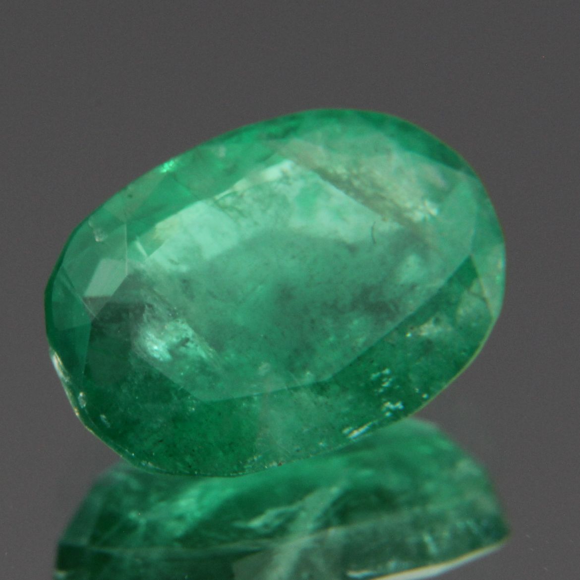 Smaragd 2.11 ct