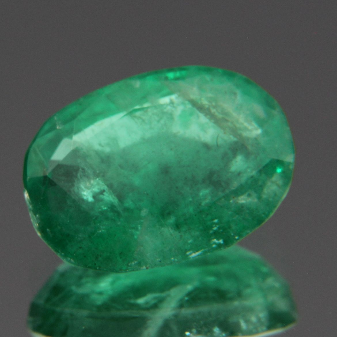 Smaragd 2.11 ct