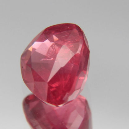 Spinel 1.09ct
