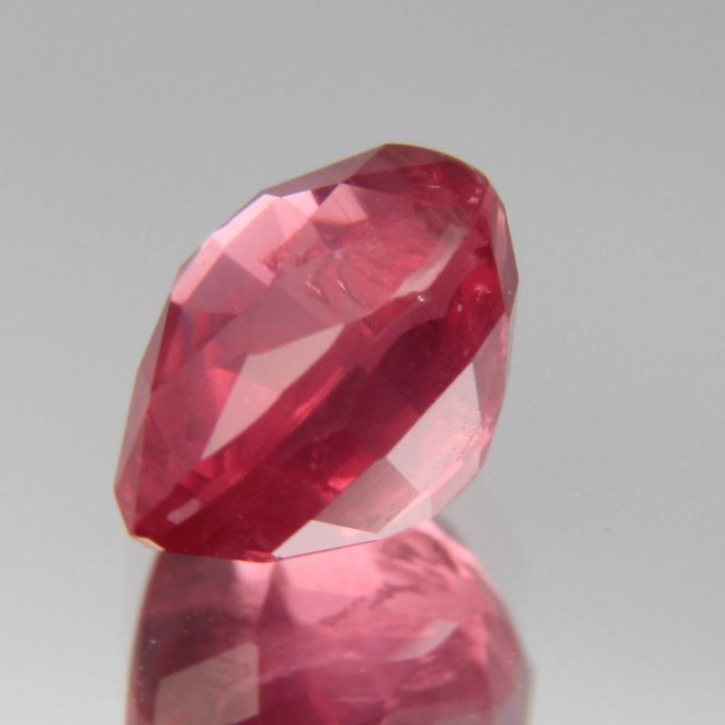 Spinel 1.09ct