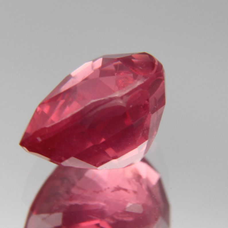 Spinel 1.09ct