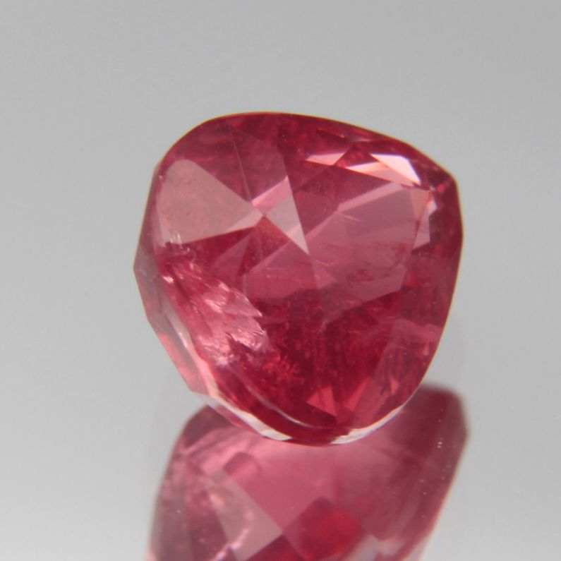Spinel 1.09ct