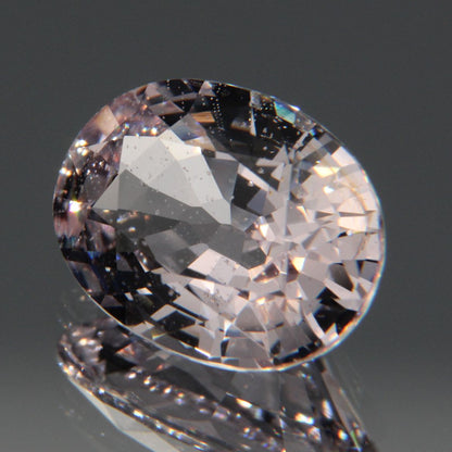 Hellvioletter Spinell 3.26ct