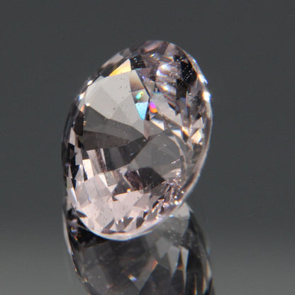 Hellvioletter Spinell 3.26ct