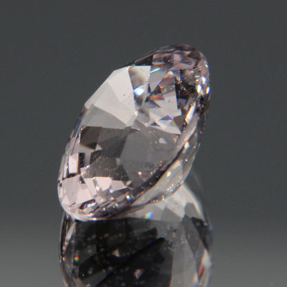 Hellvioletter Spinell 3.26ct