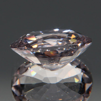 Hellvioletter Spinell 3.26ct