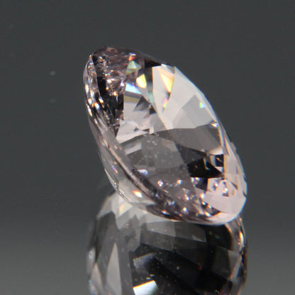 Hellvioletter Spinell 3.26ct