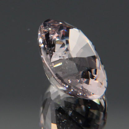 Hellvioletter Spinell 3.26ct